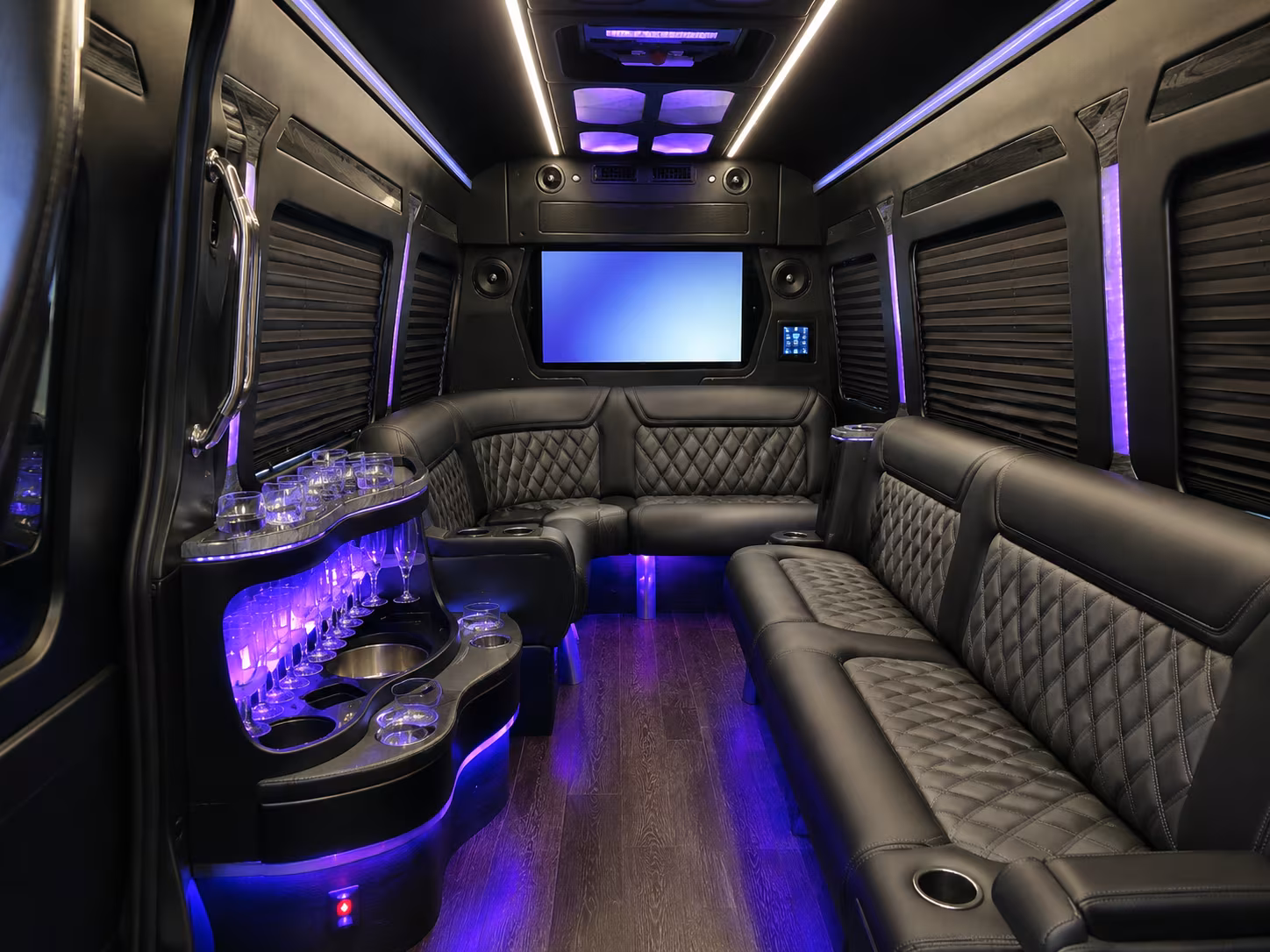 prom graduation and school event bus rentals in san jacinto