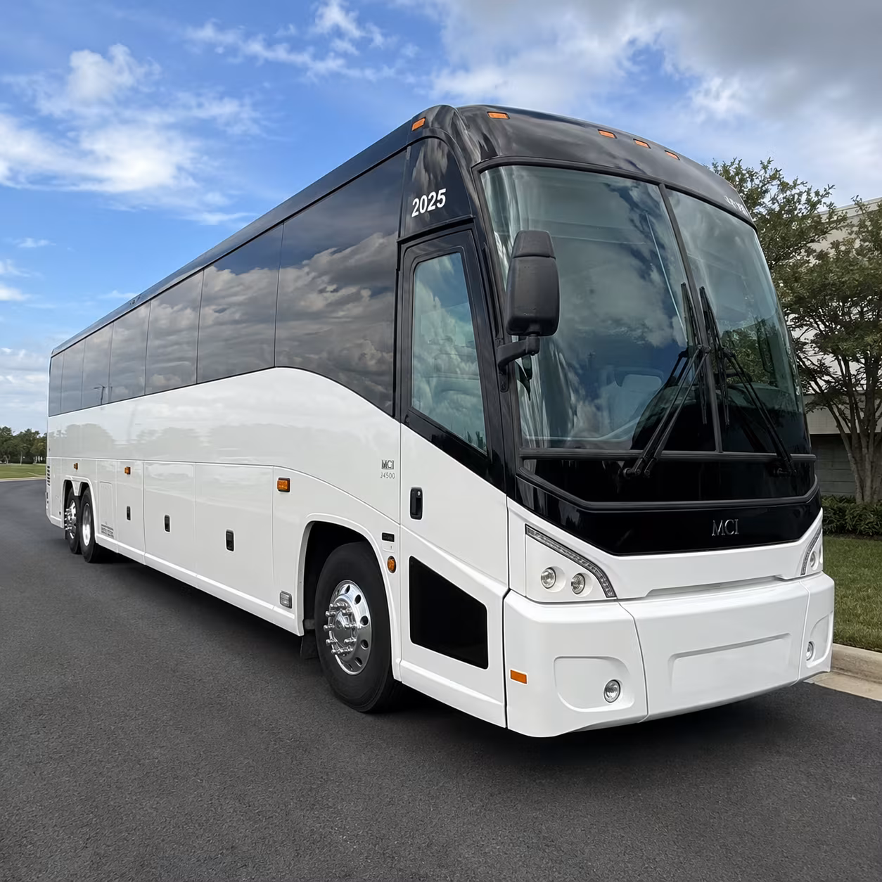prom venues near san jacinto are easy to reach with a bus